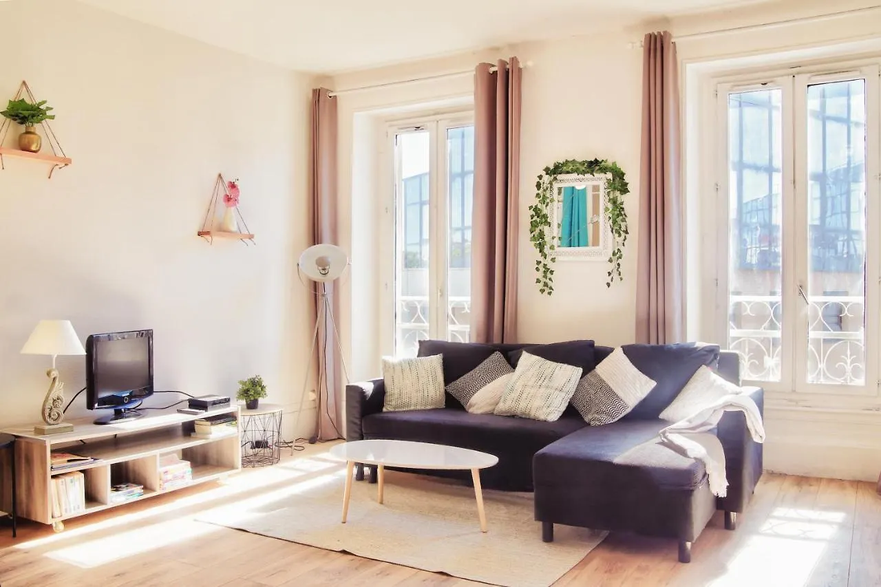 Appartement Centre Ville De Valence Face A La Gare