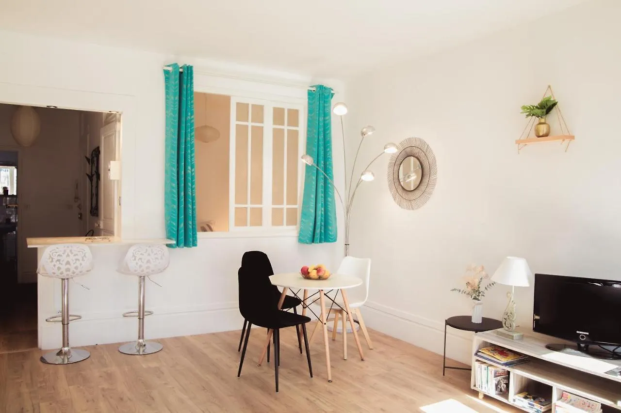 Appartement Centre Ville De Valence Face A La Gare فالنسيا