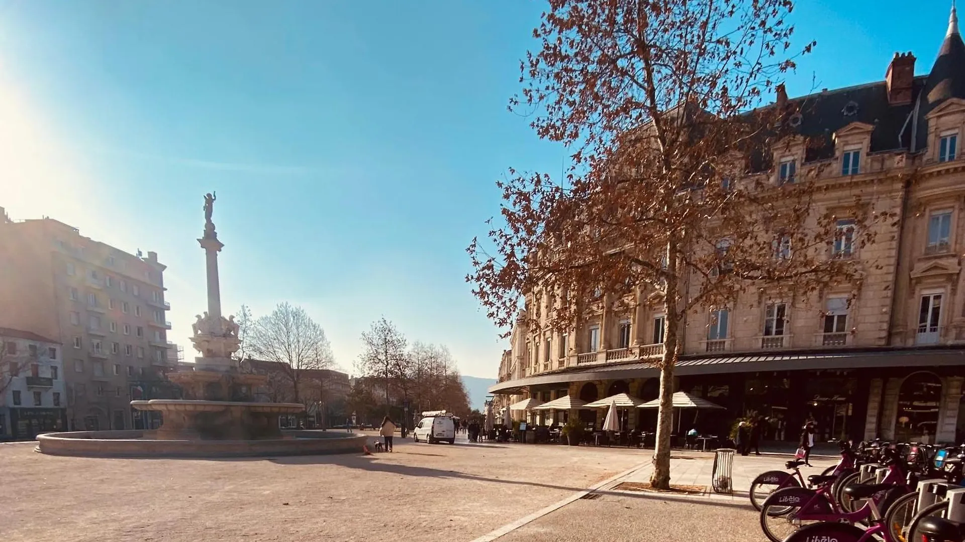 Appartement Centre Ville De Valence Face A La Gare 0*, فالنسيا فرنسا